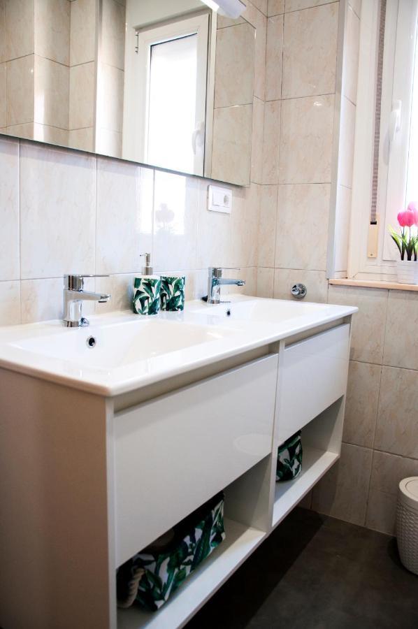 Vega Del Carmen Apartment Теруел Екстериор снимка